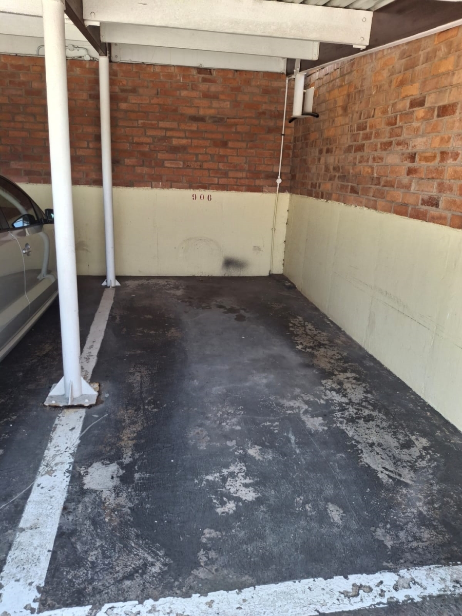 2 Bedroom Property for Sale in Humewood Eastern Cape